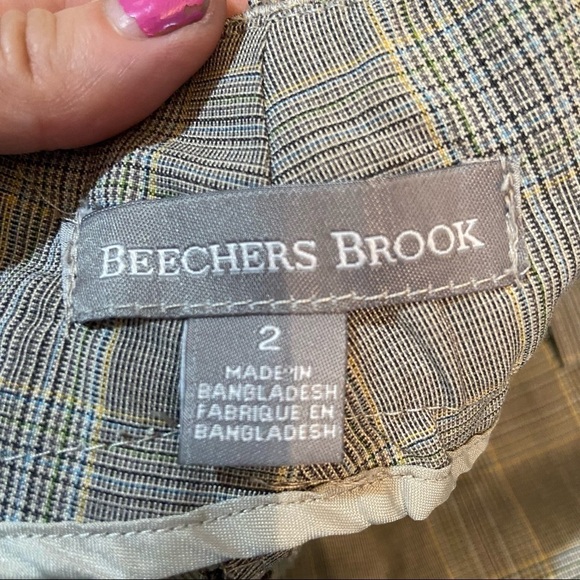 Beechers Brook plaid shorts capris in size 2 - Picture 3 of 7